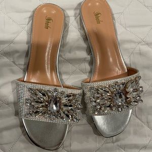 Gemstone Decor Slide Sandals